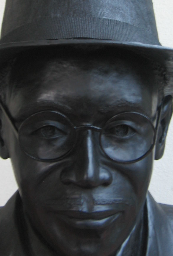 BUST - Bronze